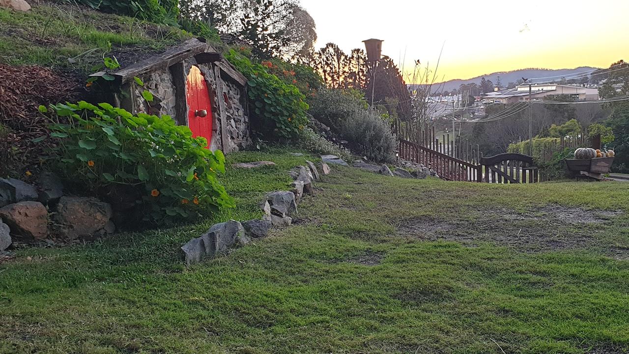 After becoming an accidental tourist destination, the Gympie Hobbit House is now closing to the general public.