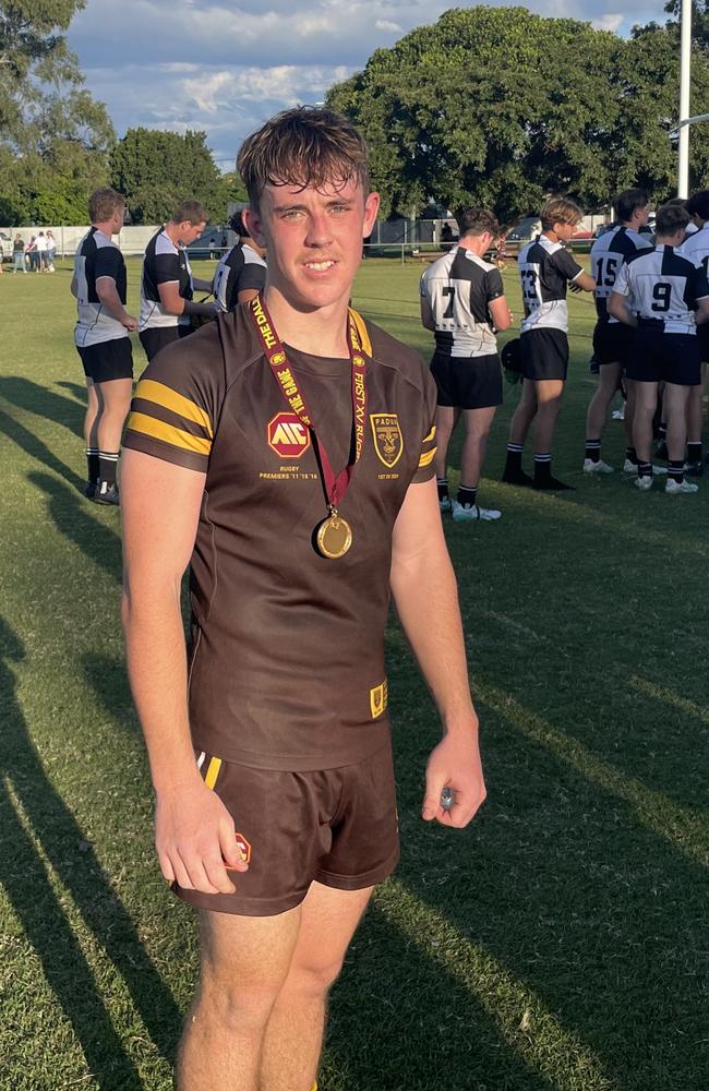 Brock Dillon with his Doubles Daley Medal.