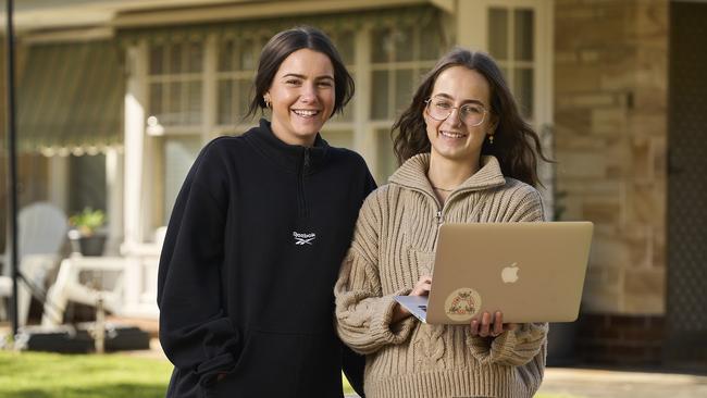 Househunters Macey Gibbs and Hannah Tippett search for somewhere to buy. Picture: Matt Loxton