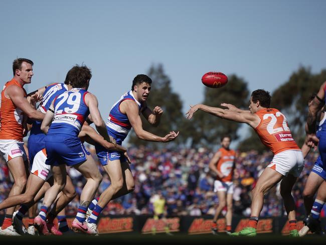 Joel Freijah and the Bulldogs adapted to the conditions better than the Giants. Picture: Daniel Pockett/Getty Images.