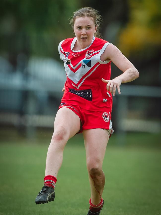 Madeline Gault as Waratahs V Wanderers at Gardens Oval. Picture GLENN CAMPBELL