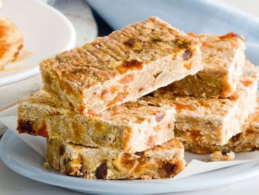 Super-healthy banana, apricot and date oat bars.