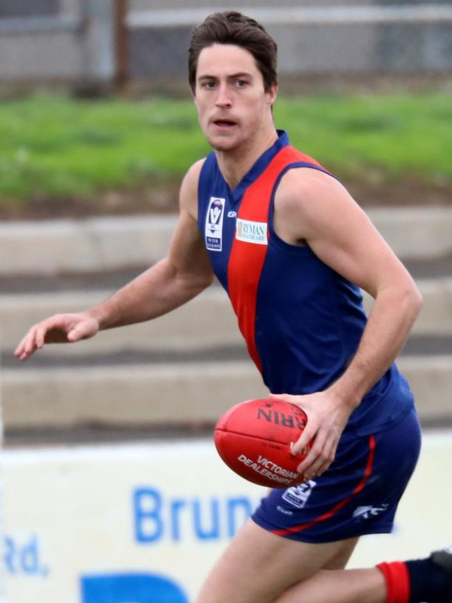 Lochie Dickson in action for Coburg.