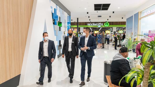 Woolworths Regional Development Manager Nathan Dundovic, pictured far right, at the opening of a new Woolworths.