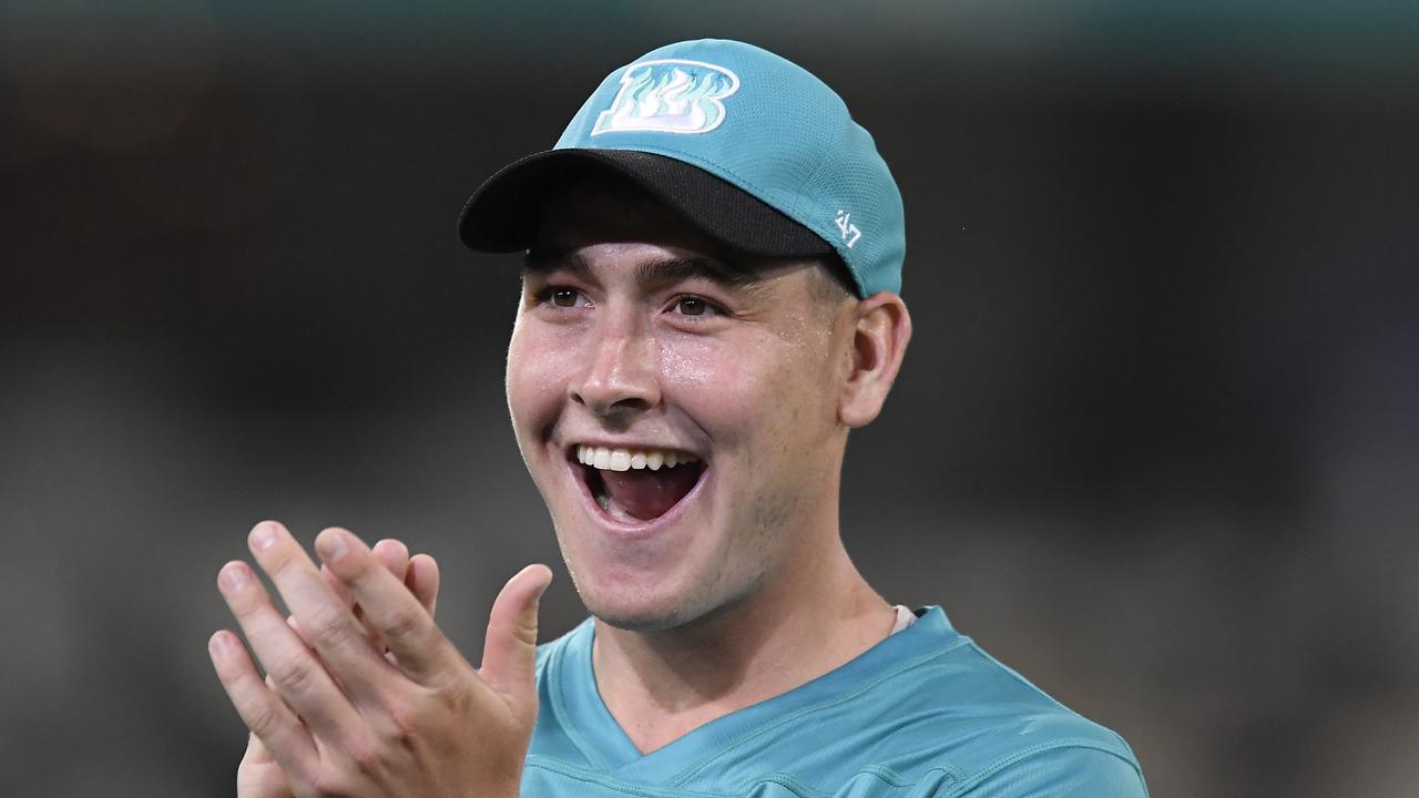 Happy days Strikers fans! Matthew Renshaw is on board with Adelaide for BBL10.