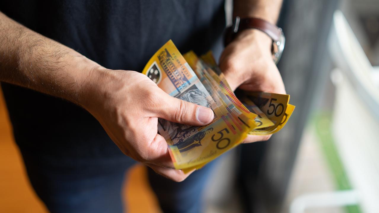 The payment will be made automatically to eligible Australians. Picture: iStock