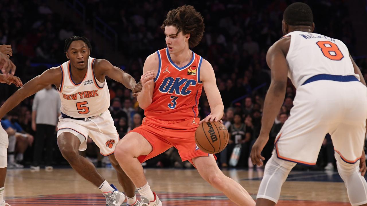 NEW YORK, NY - FEBRUARY 14: Josh Giddey #3 of the Oklahoma City Thunder moves the ball during the game against the New York Knicks on February 14, 2022 at Madison Square Garden in New York City, New York. NOTE TO USER: User expressly acknowledges and agrees that, by downloading and or using this photograph, User is consenting to the terms and conditions of the Getty Images License Agreement. Mandatory Copyright Notice: Copyright 2022 NBAE (Photo by Brian Babineau/NBAE via Getty Images)