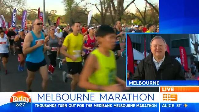 Thousands turn out for Melbourne Marathon