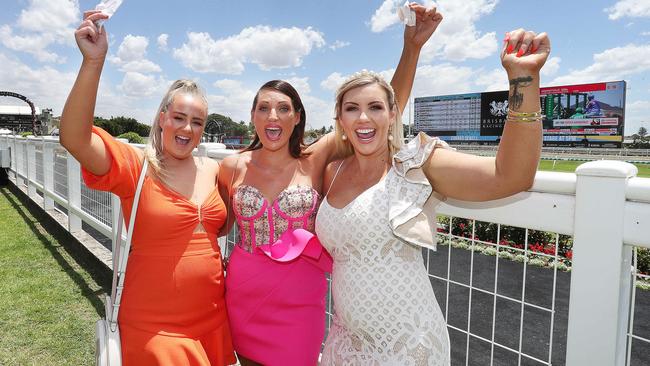 Jade Turton from Petrie , Sally Patricia from Newport and Valerie Wright from Scarborough at the Races . Pic Annette Dew