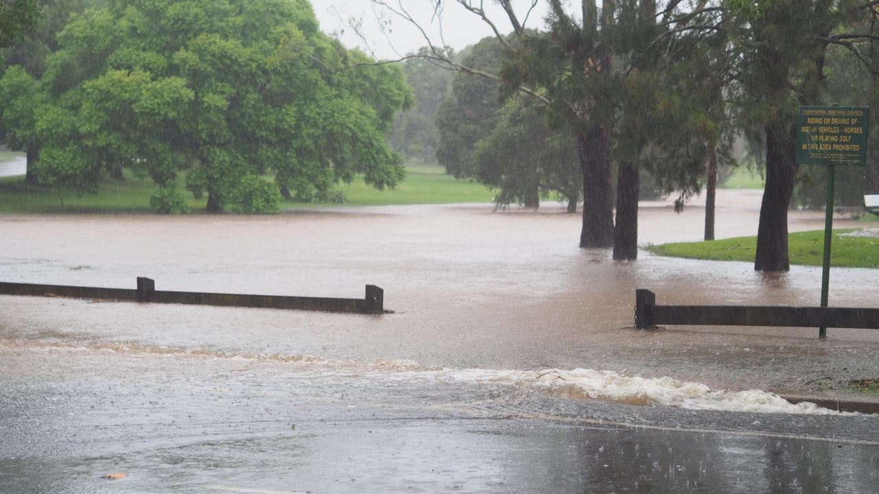 Toowoomba flooding: Deluge causes chaos on city roads | Photos | The ...