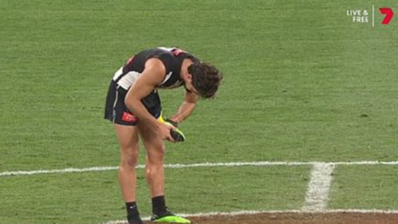 Nick Daicos also performed the touching tribute. Photo: Ch 7.