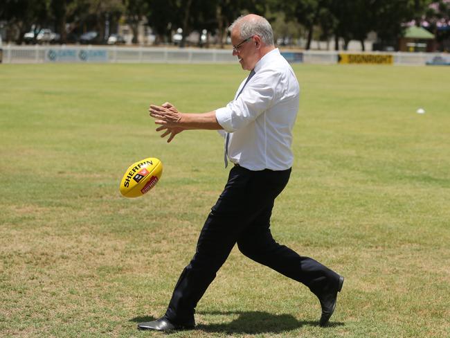 Queensland will reopen to the ACT from Friday, September 25, which could allow Prime Minister Scott Morrison to enter the state for the Queensland election and AFL grand final. Picture: Chris Hyde/Getty Images