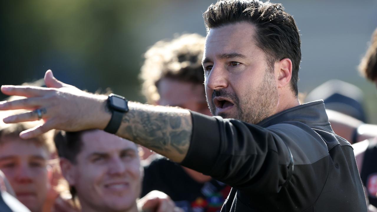 SANFL coach ‘courageously’ walks away amid ‘personal challenges’