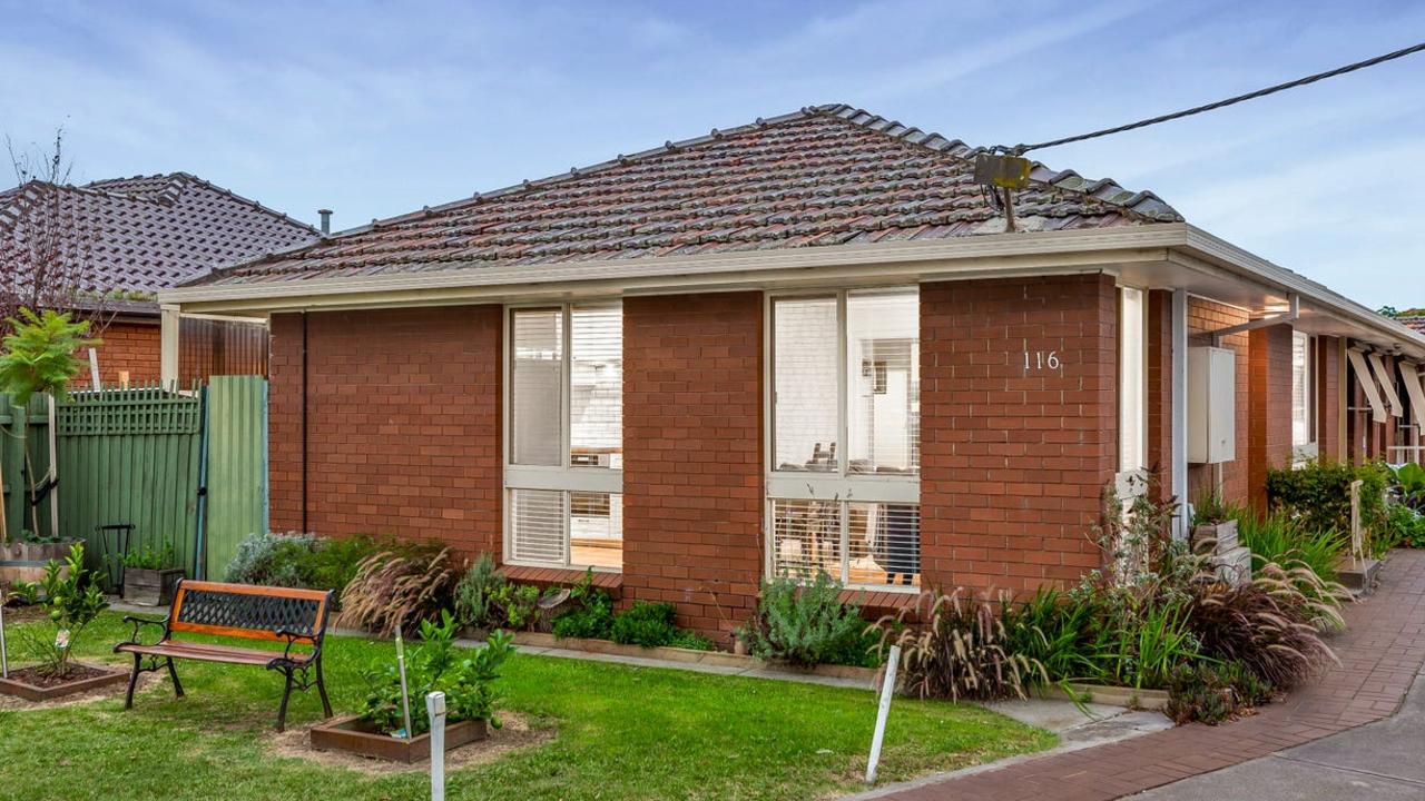 1/116 Lynch Road, Fawkner sold for $467,000 on Saturday.