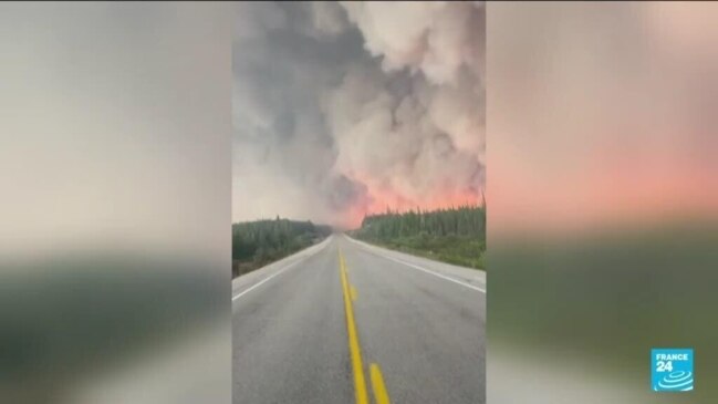 More Than 6500 Residents Ordered To Evacuate As Wildfires Ravage Canadas Northwest Territories