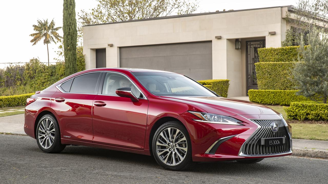 2020 Lexus ES 300h Luxury