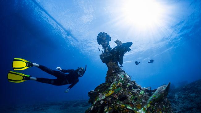 The pyramid dive site is enthusiastically backed by Ms Jones.