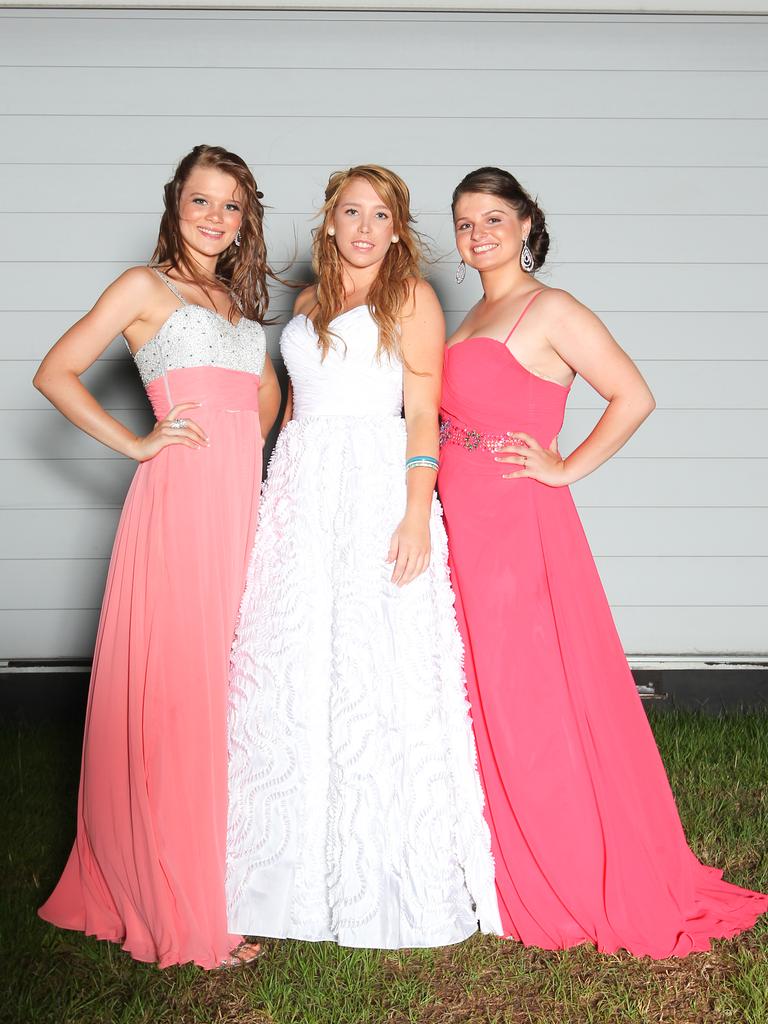 Chelsea James, Gabi Parker and Brittney Burton at the 2011 Kormilda College formal. Picture: SHANE EECEN / NT NEWS