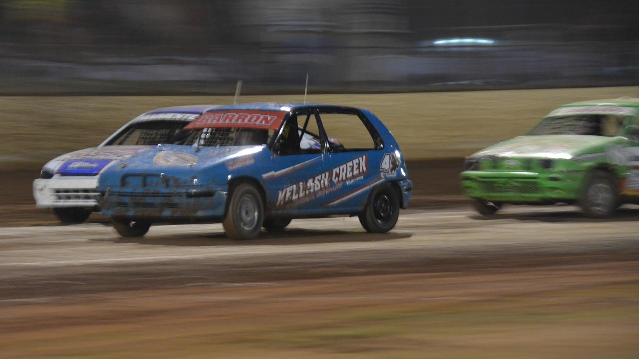 Junior sedan driver Kipp Barron takes the lead at the Kingaroy Speedway on Saturday, November 16. (Photo: Jessica McGrath/ South Burnett Times)