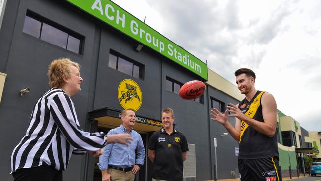 NEW PARTNERSHIP: Glenelg recruit Liam McBean with, from left, ACH Group chief executive Trudy Sutton, Tigers president Nick Chigwidden and re-signed coach Mark Stone. Picture: Brenton Edwards (AAP).