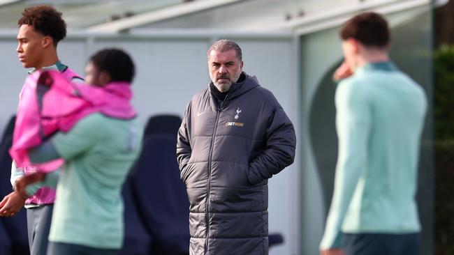 ENFIELD, ENGLAND - JANUARY 29:  Tottenham manager Ange Postecoglou takes charge of a UEFA Europa League 2024/25 League Phase MD8 training and press conference at Tottenham Hotspur Training Centre on January 29, 2025 in Enfield, England. (Photo by Clive Rose/Getty Images)