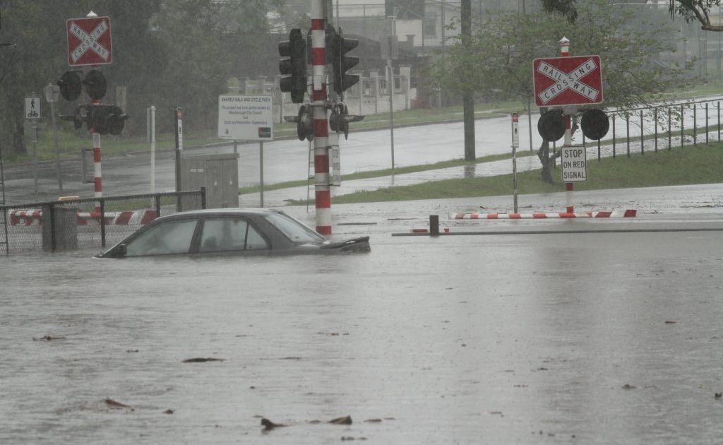 Submerged vehicle in the Woolworths car park. Photo: Robyne Cuerel / Fraser Coast Chronicle. Picture: Robyne Cuerel