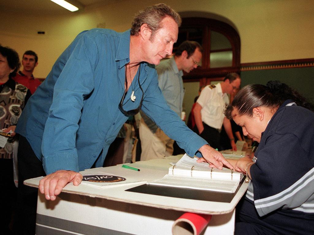 Australian actor Bryan Brown used the Sydney Town Hall polling booth to vote on the republic referendum on November 6, 1999. The referendum was defeated and Australia has not had another referendum until now. Picture: Tracey Haslam