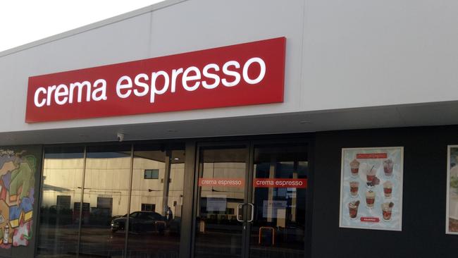 The Crema Espresso coffee shop at 88 Bundall Rd has closed.