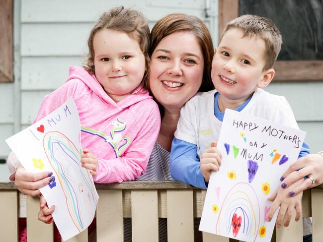 Kate Ruff with her kids Miranda, 4, and Cooper, 6. Picture: Nicole Cleary