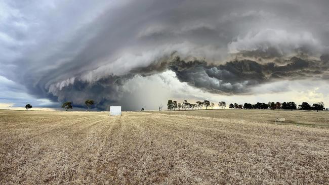 Storm clouds roll in at a property north east of Wagga Wagga on Wednesday. Picture: Megan Hensley