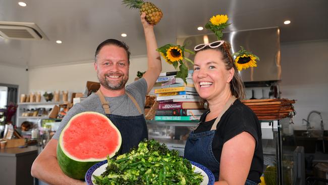 FRESH FOOD: James Fraser and Georgie Lazarus of Goldie and the Green Grocer in Peregian Breeze. Photo: John McCutcheon