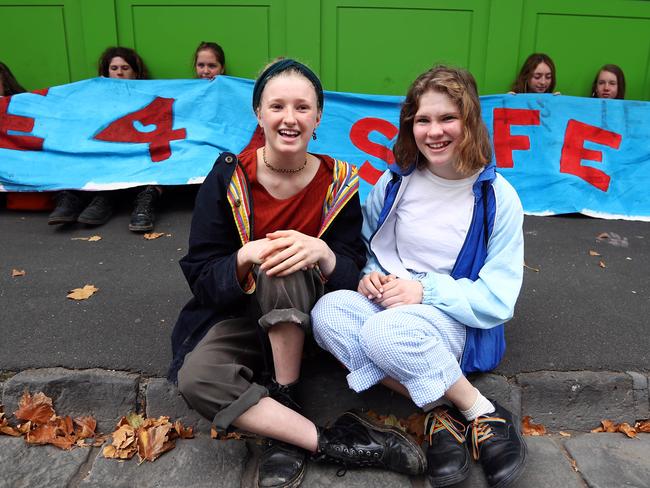 08/03/19 Castlemaine secondary college students (L-R) Harriet O'Shea Carre (14) with Milou Albrecht (14) during a sit-in outside Bill Shortens electoral office protesting inaction on climate change. Aaron Francis/The Australian