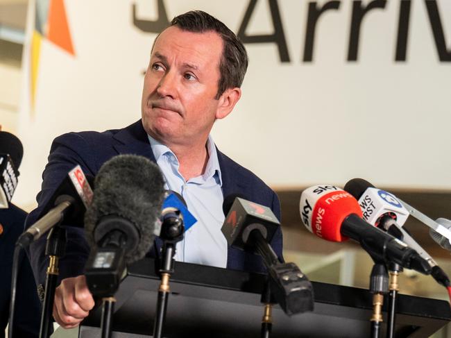 PERTH, AUSTRALIA. NewsWire Photos DECEMBER 1 2020: The Premier of Western Australia, Mark McGowan speaks to the media at Perth airport  about opening the borders with other states. Picture: NCA NewsWire / Tony McDonough