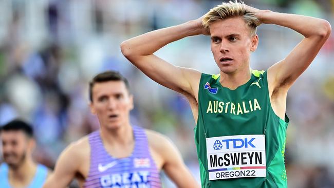 Stewart McSweyn in the 1500m semi-final at the 2022 World Athletics Championships.