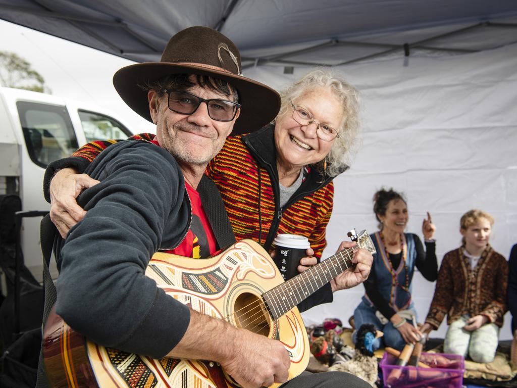 John Pugh and Liz Connor entertain in the Children's Circle at World Environment Day Toowoomba celebrations at wet weather venue Rangeville State School, Sunday, June 4, 2023. Picture: Kevin Farmer