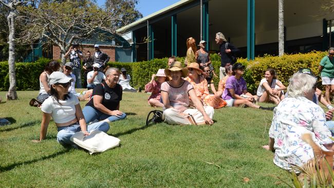 The beginnings of the protest on the lawn outside Byron Bay Courthouse. Picture: Liana Boss