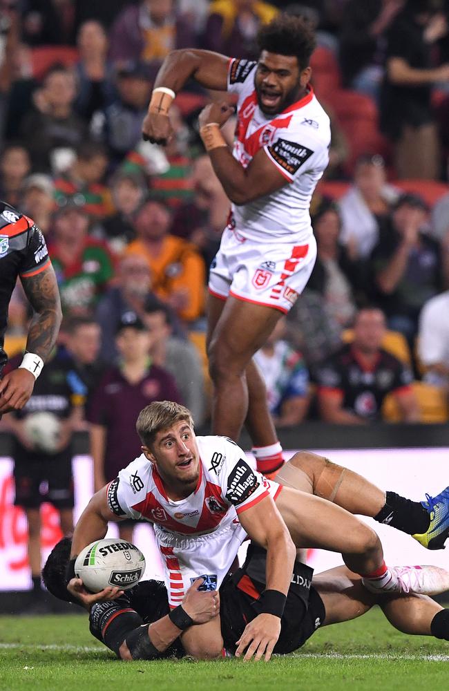 The Dragons had a huge opening to the clash. (AAP Image/Dave Hunt)