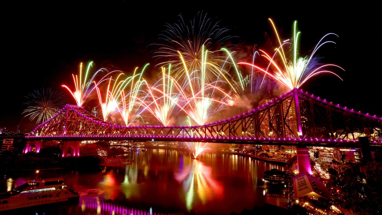 Fireworks at RiverFire from Howard Smith wharves, City, on Saturday 2nd September 2023 - Photo Steve Pohlner