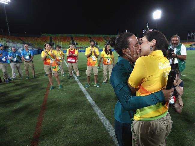 Plenty of volunteers hung around to cheer on the happy couple. Picture: Alexander Hassenstein/Getty Images