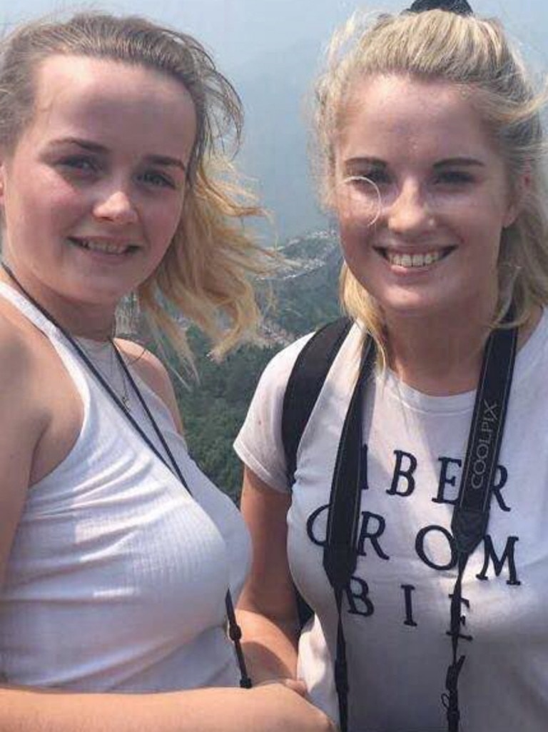 Bethany Clarke (left) with Simone White
