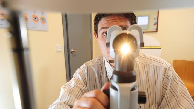 New research from Specsavers Australia is urging patients not to hold off on eye checks.