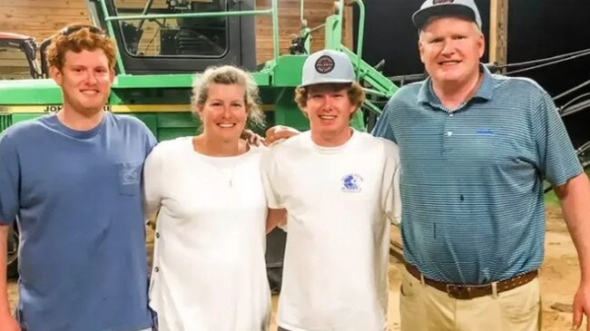 From left, Buster Murdaugh, mother Maggie, brother Paul and father Alex.