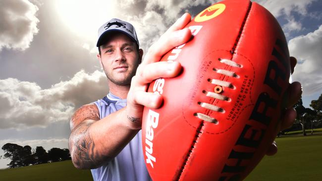 Jake Edwards played for Carlton player before a shift to Geelong to play VFL.