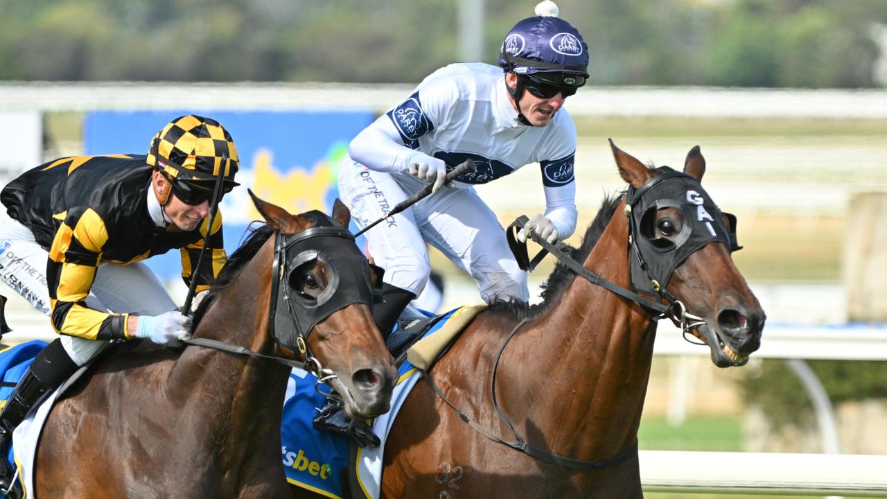 Goldman (right) digs deep to hold off Grand Pierro in the Pakenham Cup. Picture: Vince Caligiuri/Getty Images