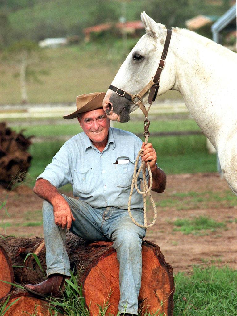 February 7th, 2001 Nanago Mayor Reg McCallum 74, with "Kanga" on the South Burnett horse mail run re-enactment to mark this year's Centenary of Federation. Pic: Nathan/Richter.