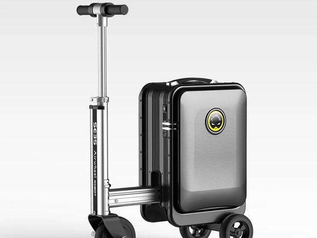 EMBARGO FOR TWAM, 25 JANUARY 2025. FEE MAY APPLY. Airwheel SE3S. Your Essentials and Ride, All in One. Photo: Supplied