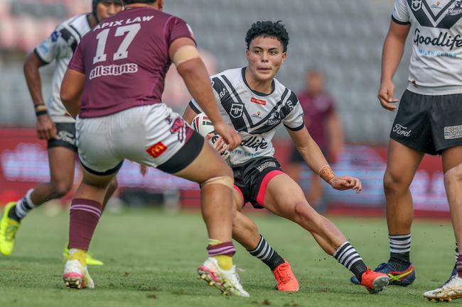 David Bryenton attacks for Souths.