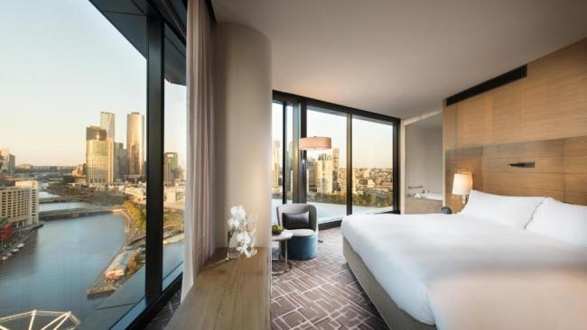 MELBOURNE, VIC OVERNIGHT RATE $335 (FOR TWO)
Say I love you with Pan Pacific Melbourne’s Urban Escape package from $335 for two adults. Package offers overnight accommodation, breakfast for two, bottle of Chandon Brut NV sparkling wine and chocolate on arrival, Wi-Fi and savings on self-parking at DFO Shopping Centre next door.
Bookings via panpacific.com