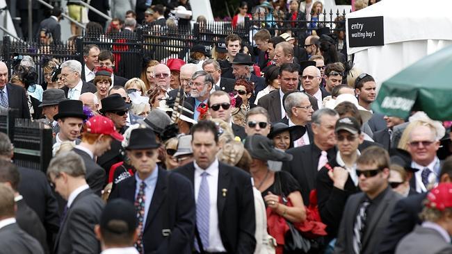  Melbourne Cup crowds.