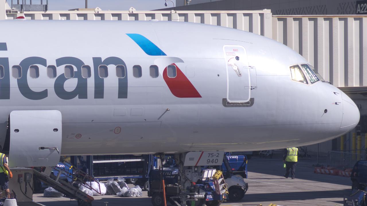 American Airlines logo deemed too boring to get copyright protection ...